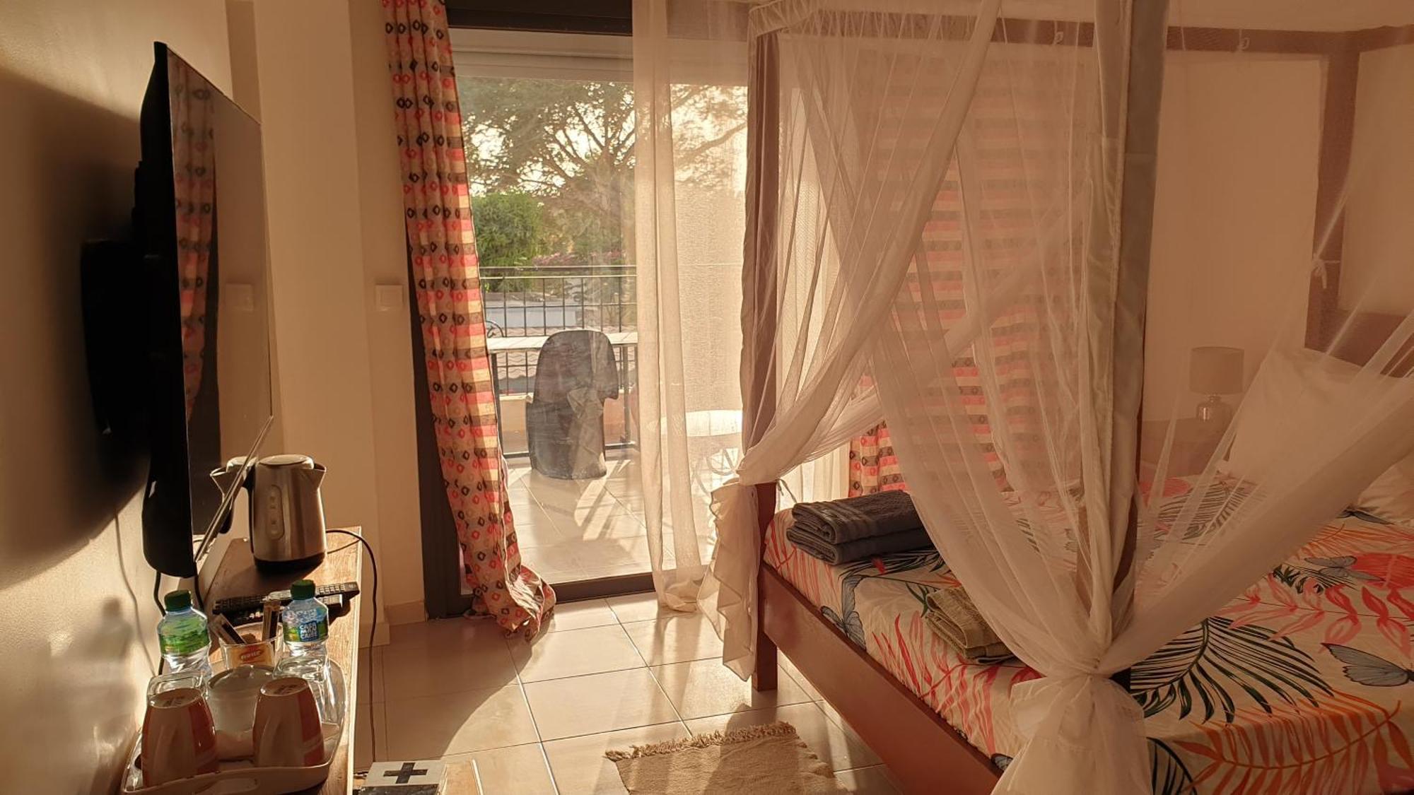 Amour Senegal 2 Bed and Breakfast Ngaparou Exterior foto